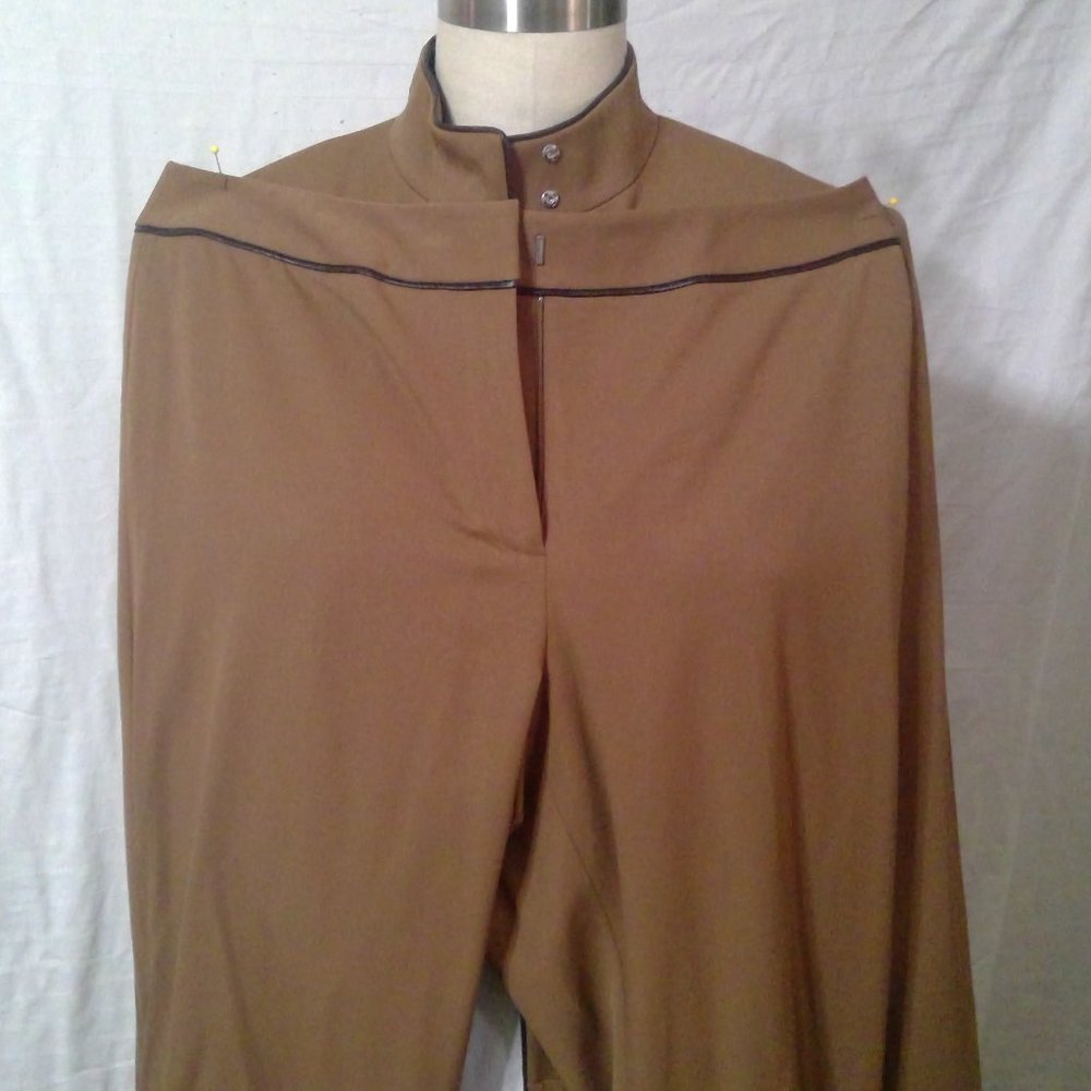 Ann Taylor 2 piece suit with leather trim Size 10P - Picture 7 of 11
